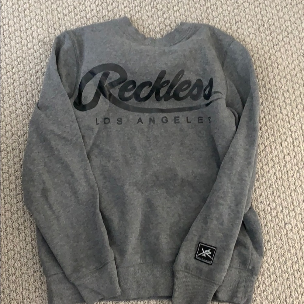 Grey sweatshirt